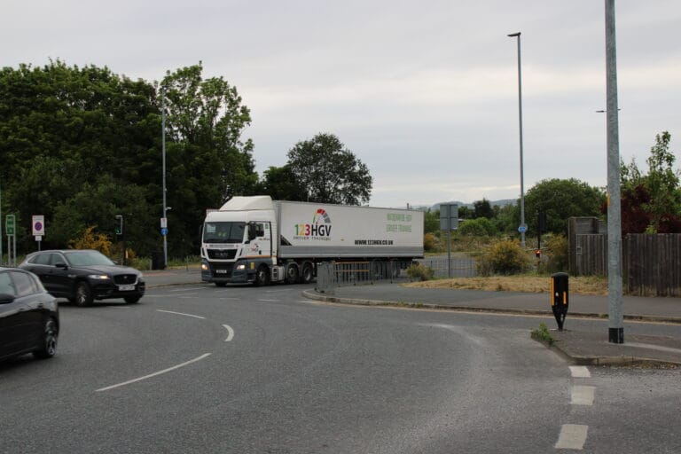 LGV Cat C+E Licence Training